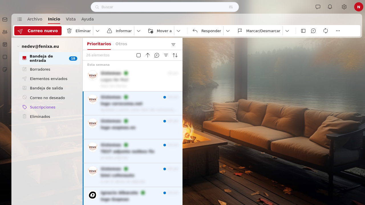 Bandeja de entrada de NE Mail — vista de escritorio con logos BIMI y sellos de verificación